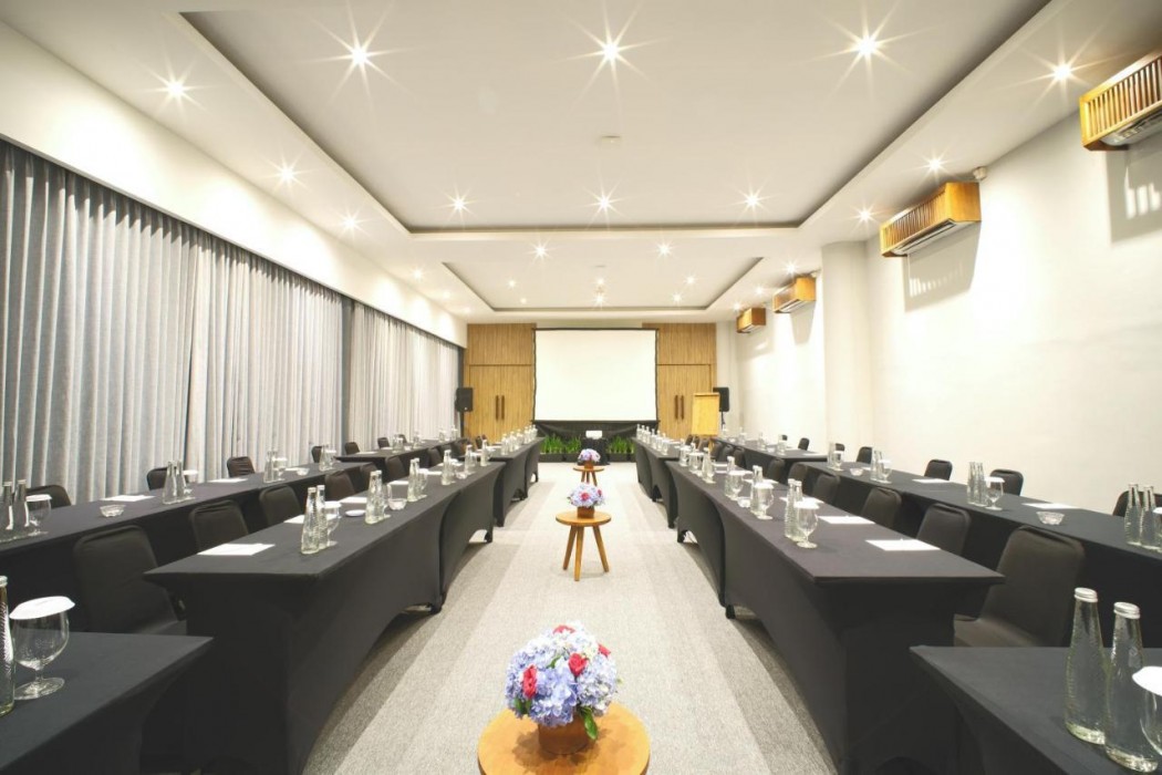 Dialoog Seminyak 23/54