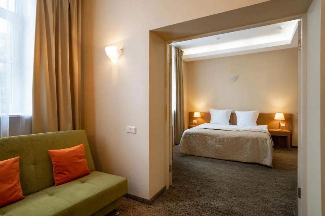 Mabre Residence Hotel 13/82