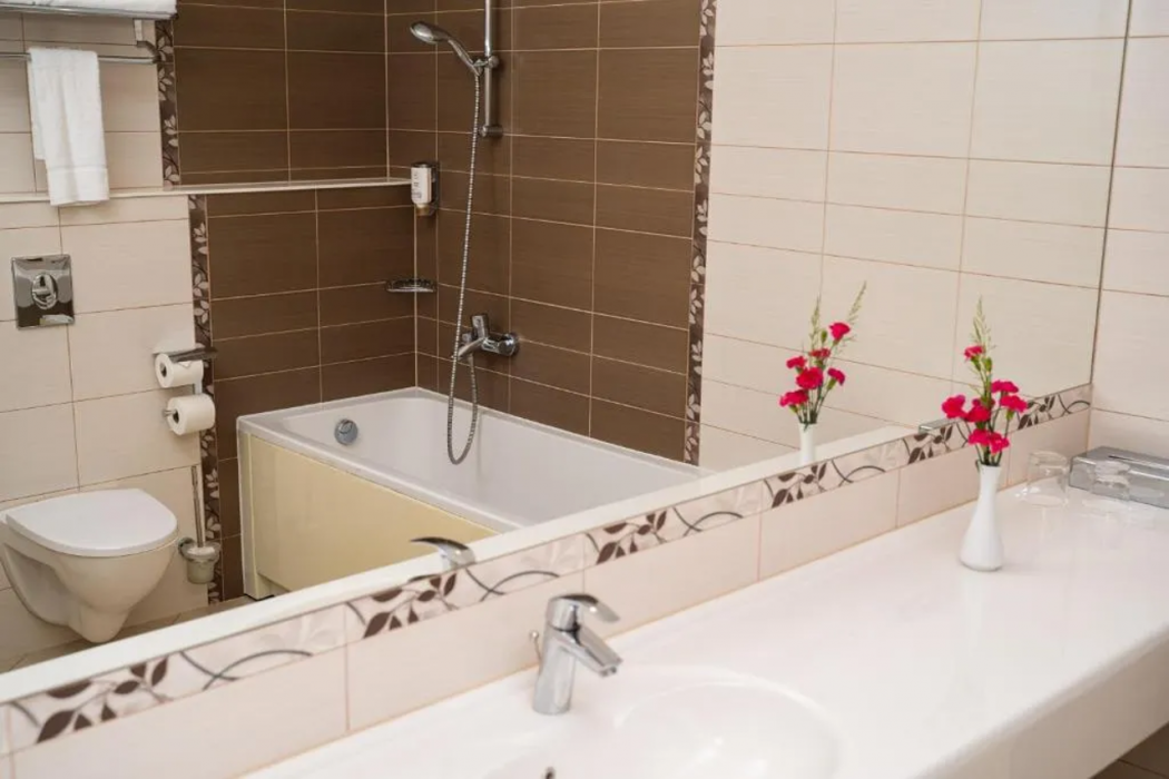 Mabre Residence Hotel 10/82