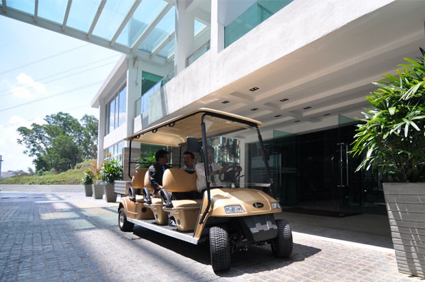 Lobby at Damas Suites Residences Kuala Lumpur, KUALA LUMPUR