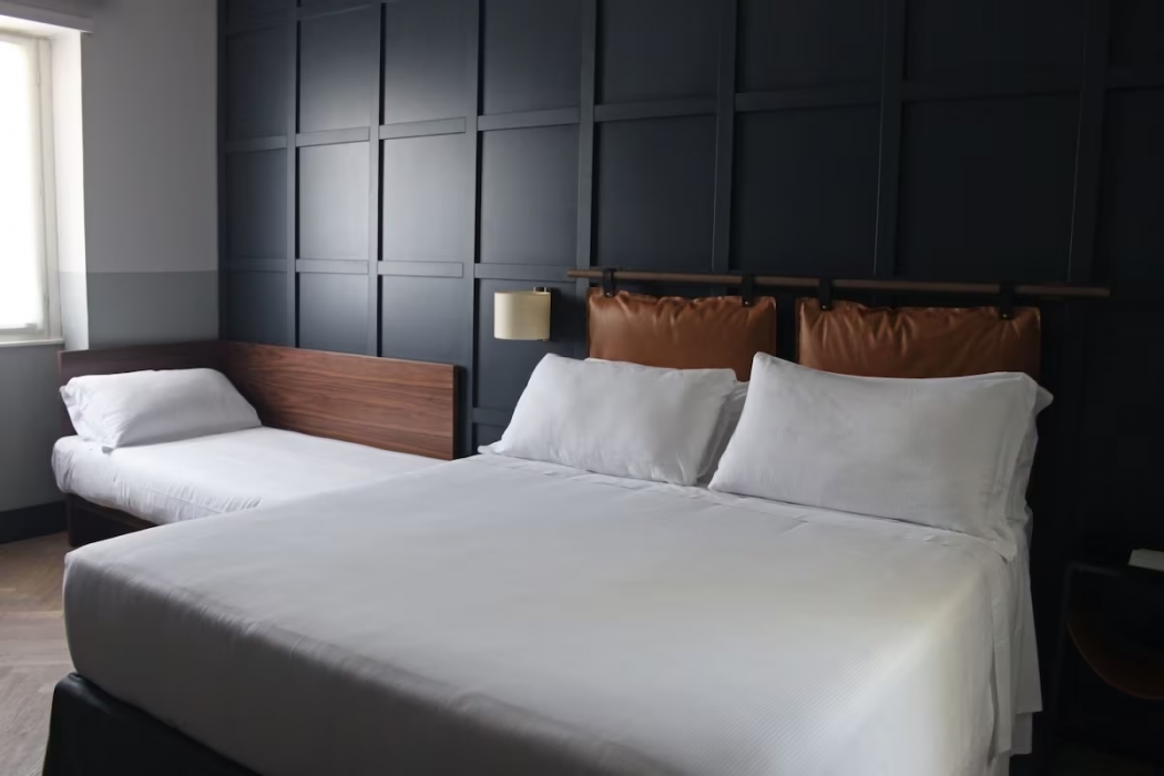 C Hotels Club House 8/38