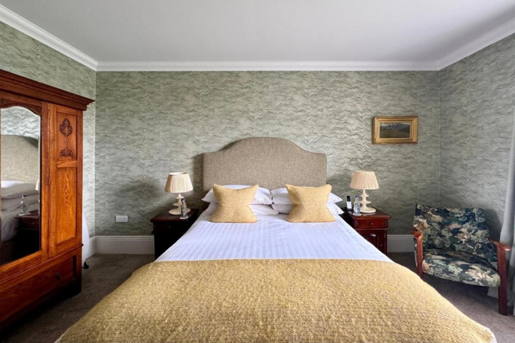 Glenfinnan House Hotel 8/48