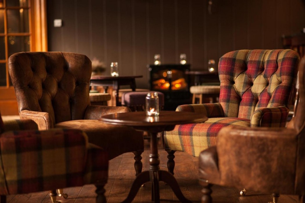 Balmoral Arms 15/32