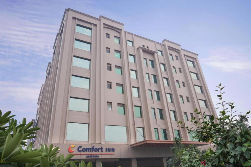 Comfort Inn Alstonia 1/43