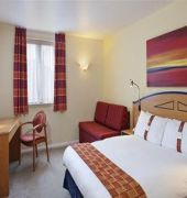 Hostal Bedmates 11/55