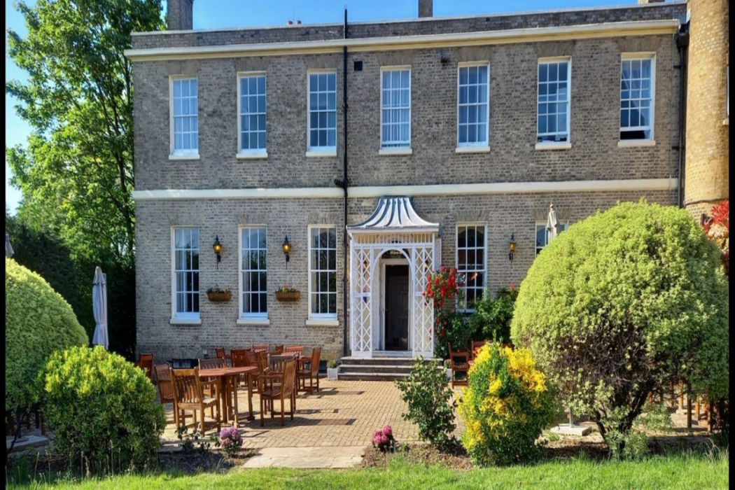 London Chigwell Prince Regent Hotel - Signature Collection By Best Western
