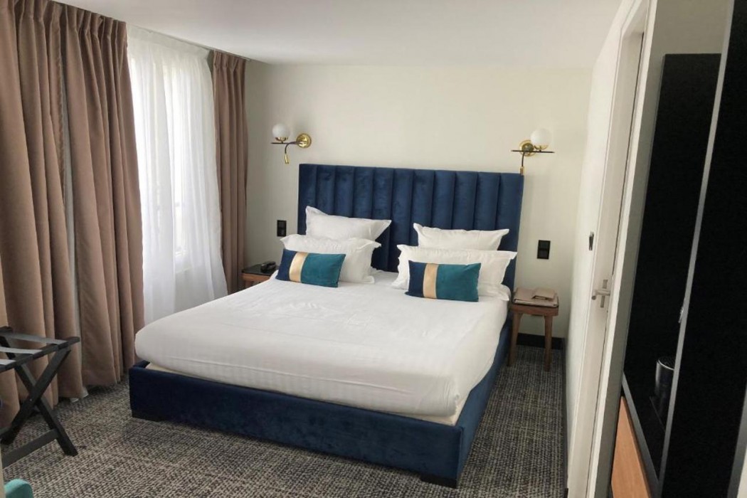 Le Grand Hotel De Normandie 11/28