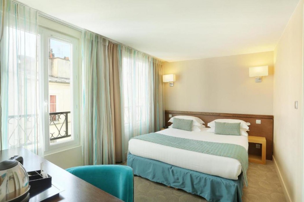 Le Grand Hotel De Normandie 8/28
