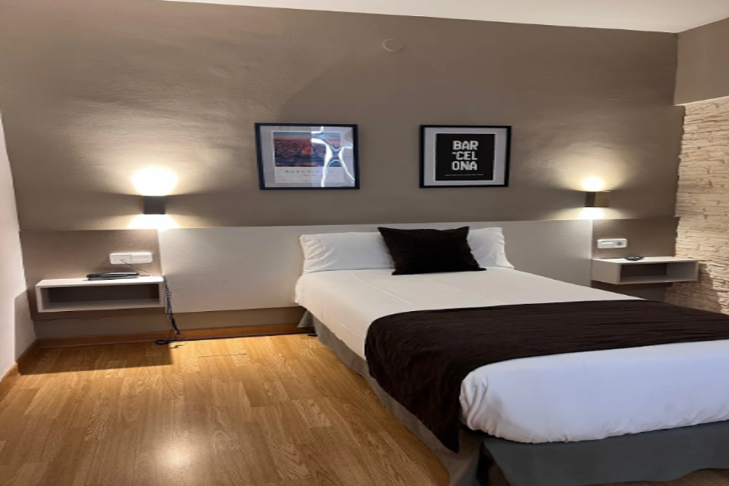 Travessera Hotel 43/83
