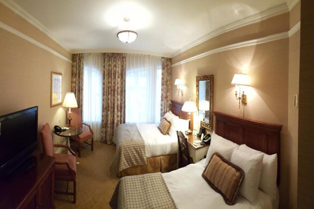 Wall Street Inn 12/46