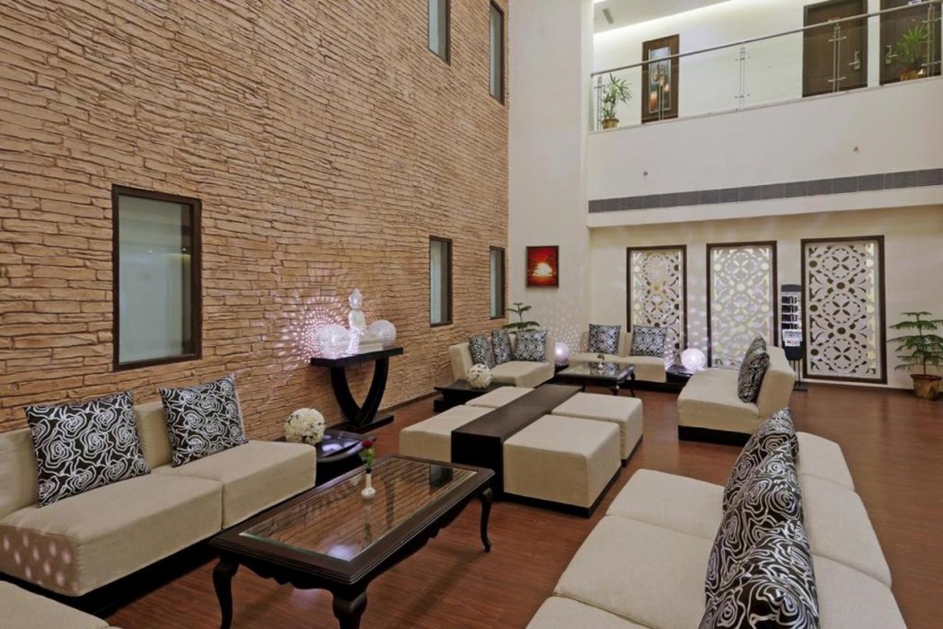 DS Clarks Inn Gurgaon 18/42