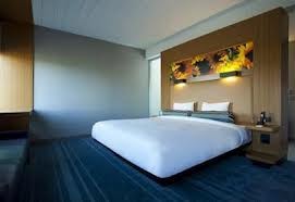 Sunday Hotel Chandigarh Zirakpur 2/4