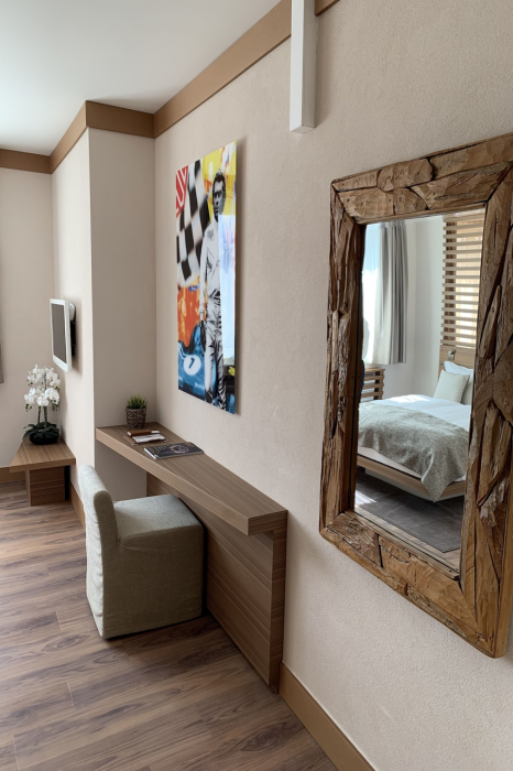Hotel Rallye & Entrees aux Bains de la Gruyere 8/27
