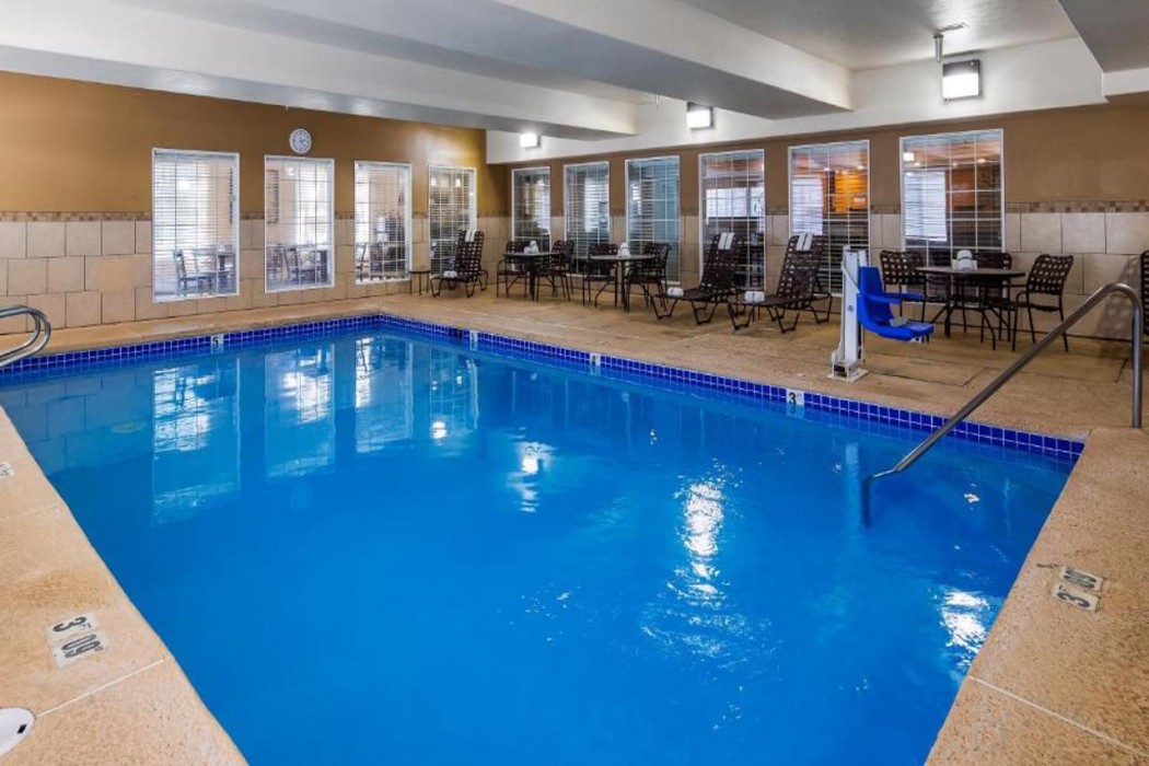 Best Western Plus Pioneer Park Inn 30/36