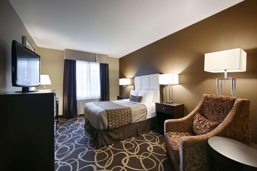 Best Western Plus Pioneer Park Inn 22/36