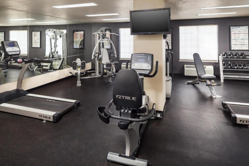 Wyndham Tucson Airport & Conference Center 32/66