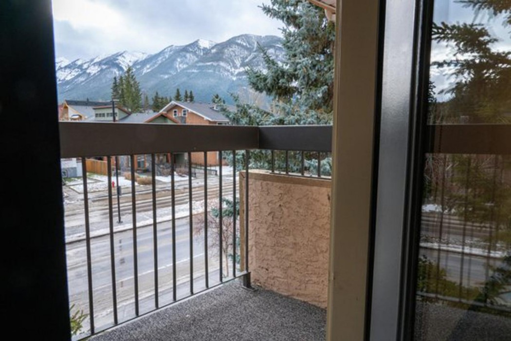 Red Carpet Inn Banff Hotel 33/75