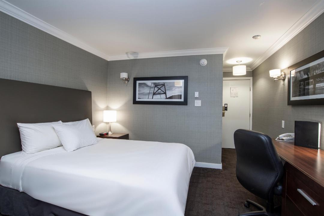 Standard Room, 2 Double Beds, Selkirk