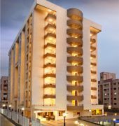 Cocoon Hotel 1/24