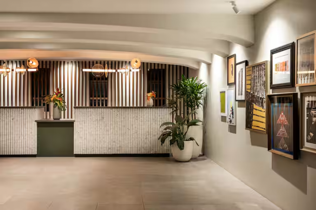 The Ambassador Hotel of Waikiki, Tapestry Collection by Hilton 6/60
