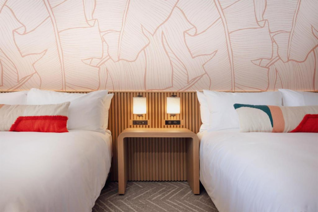 The Ambassador Hotel of Waikiki, Tapestry Collection by Hilton 28/60