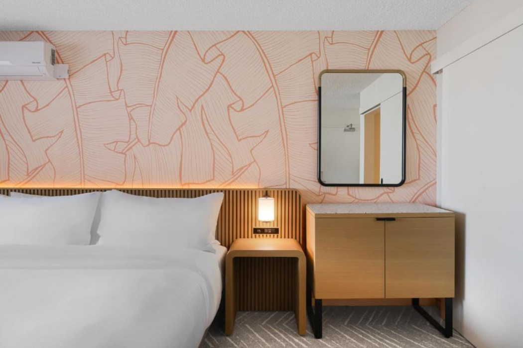 The Ambassador Hotel of Waikiki, Tapestry Collection by Hilton 32/60