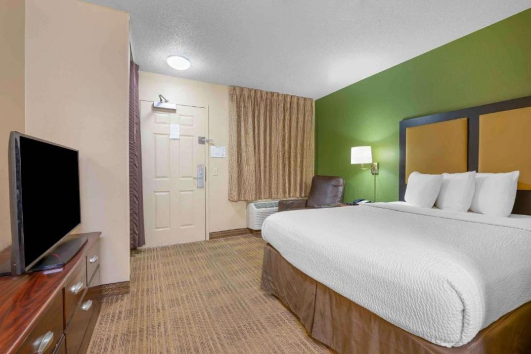 Hawthorn Extended Stay by Wyndham Irving DFW North 16/69