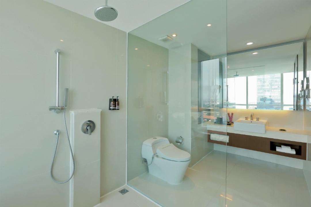 SUITE ROOM