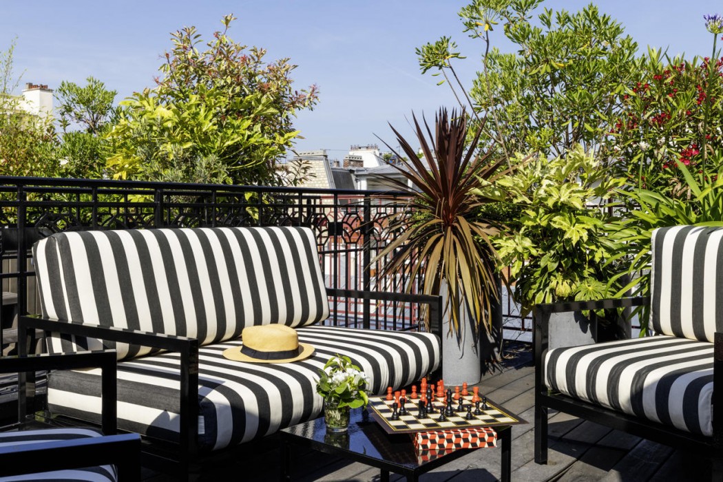 Felicien Hotel Paris 52/72