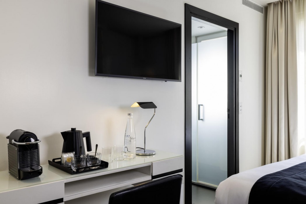 Felicien Hotel Paris 17/72
