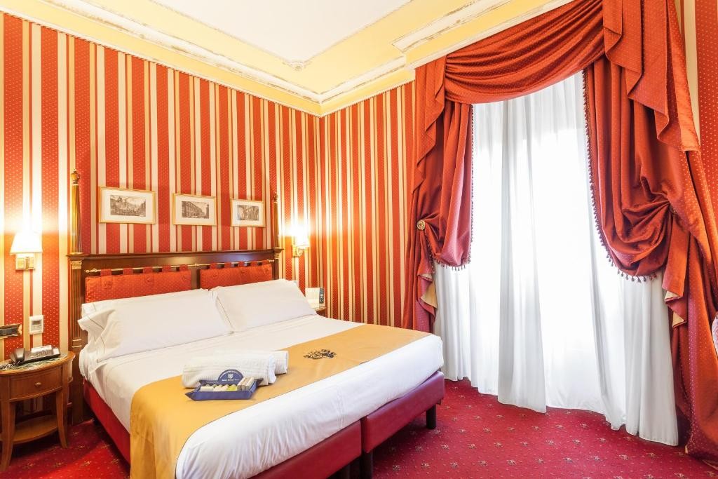 Hotel Manfredi Suite in Rome 40/94