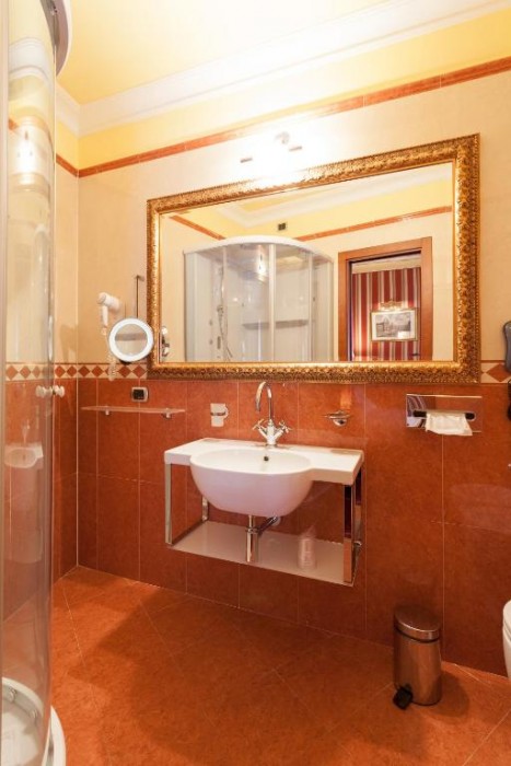 Hotel Manfredi Suite in Rome 47/94