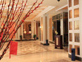 Ramada By Wyndham Yichang 8/25