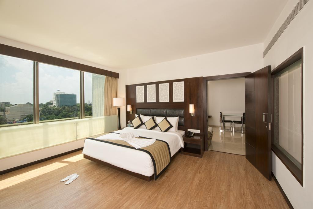 HOTEL SANDY'S TOWER 14/63