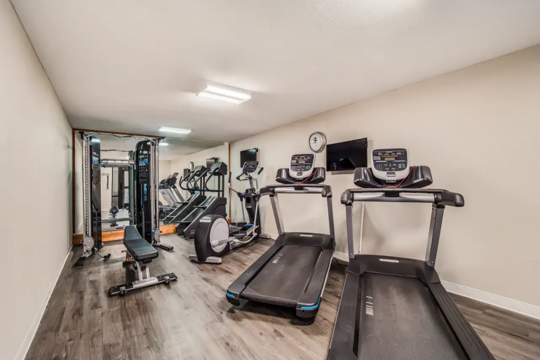 Clarion Inn & Suites Florence - Darlington 18/31