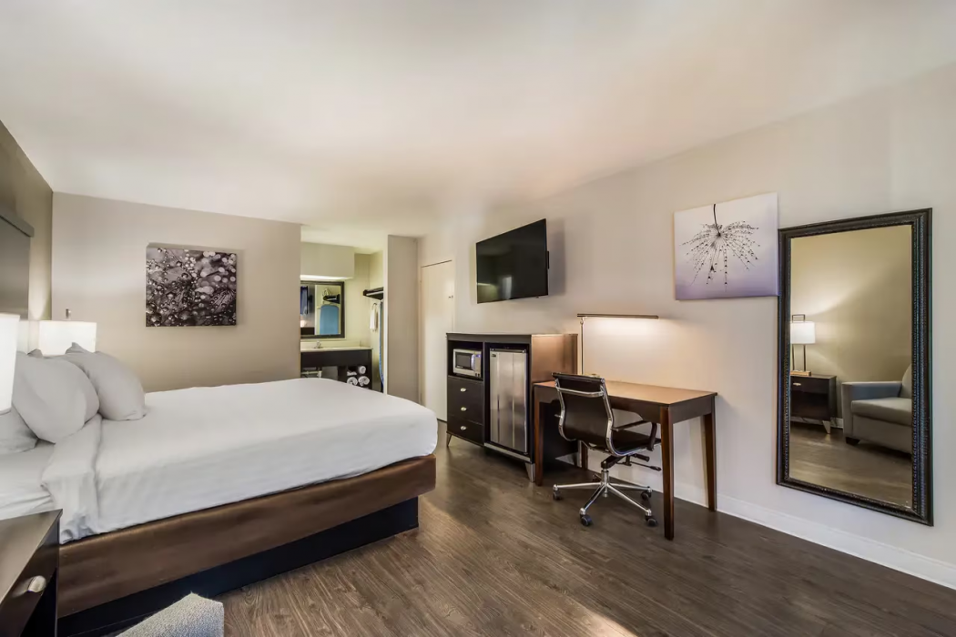 Clarion Inn & Suites Florence - Darlington 16/31