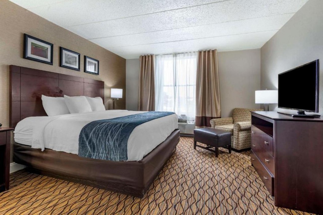 Comfort Inn & Suites Glen Mills - West Chester 13/25