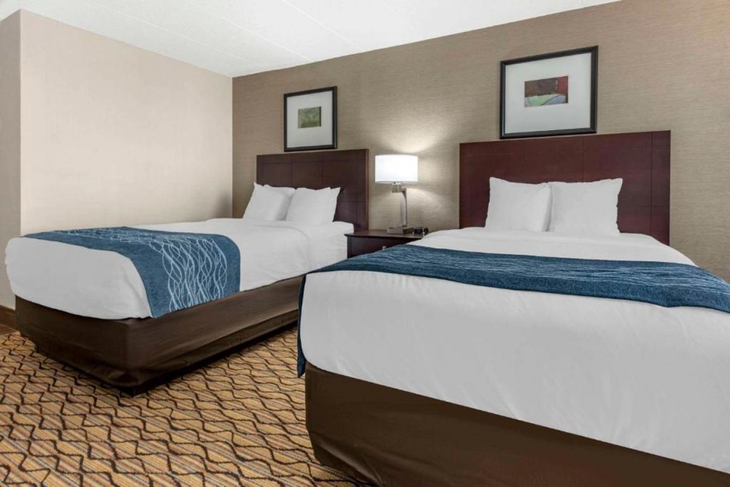 Comfort Inn & Suites Glen Mills - West Chester 10/25