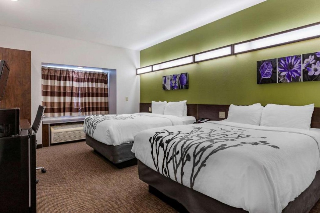 Sleep Inn and Suites Kalamazoo, MI 12/36