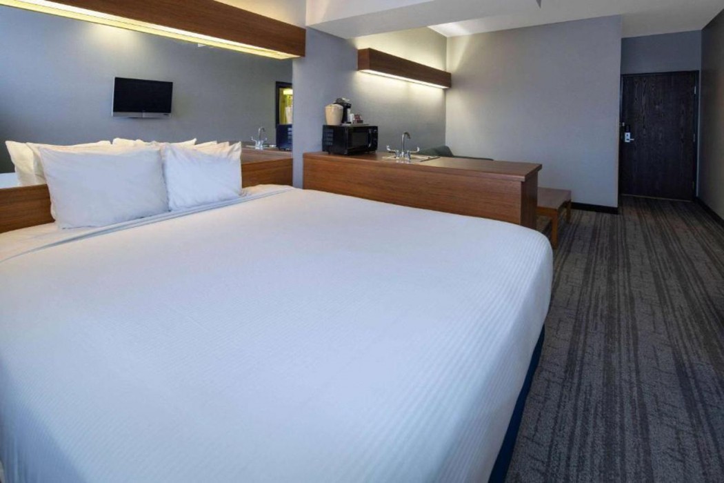 Baymont By Wyndham Las Vegas South Strip 9/39