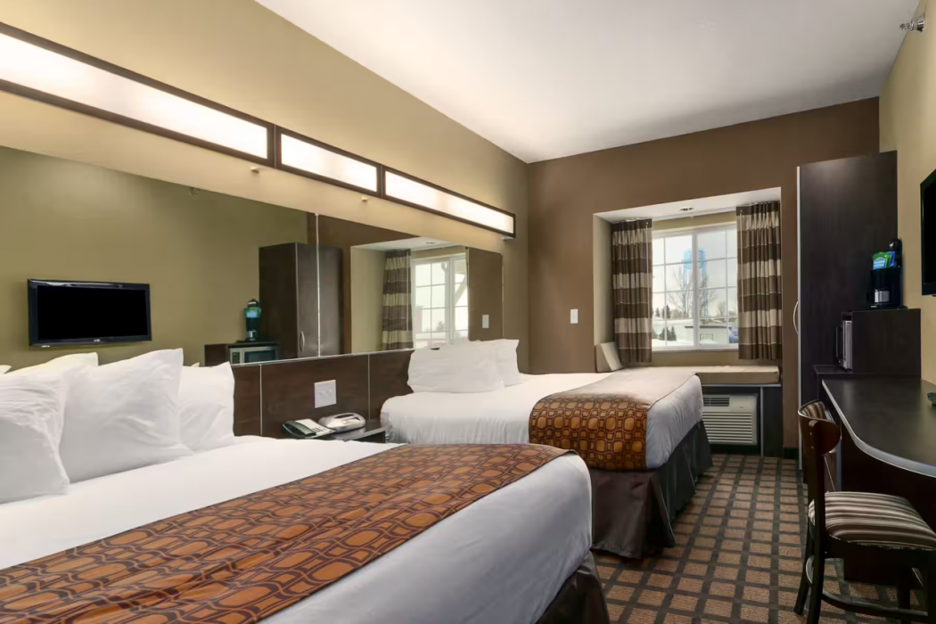 Microtel Inn & Suites By Wyndham Minot 7/20