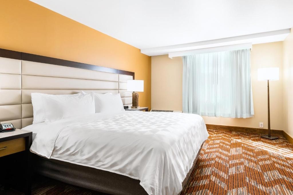 DoubleTree by Hilton Greensboro Airport 18/45