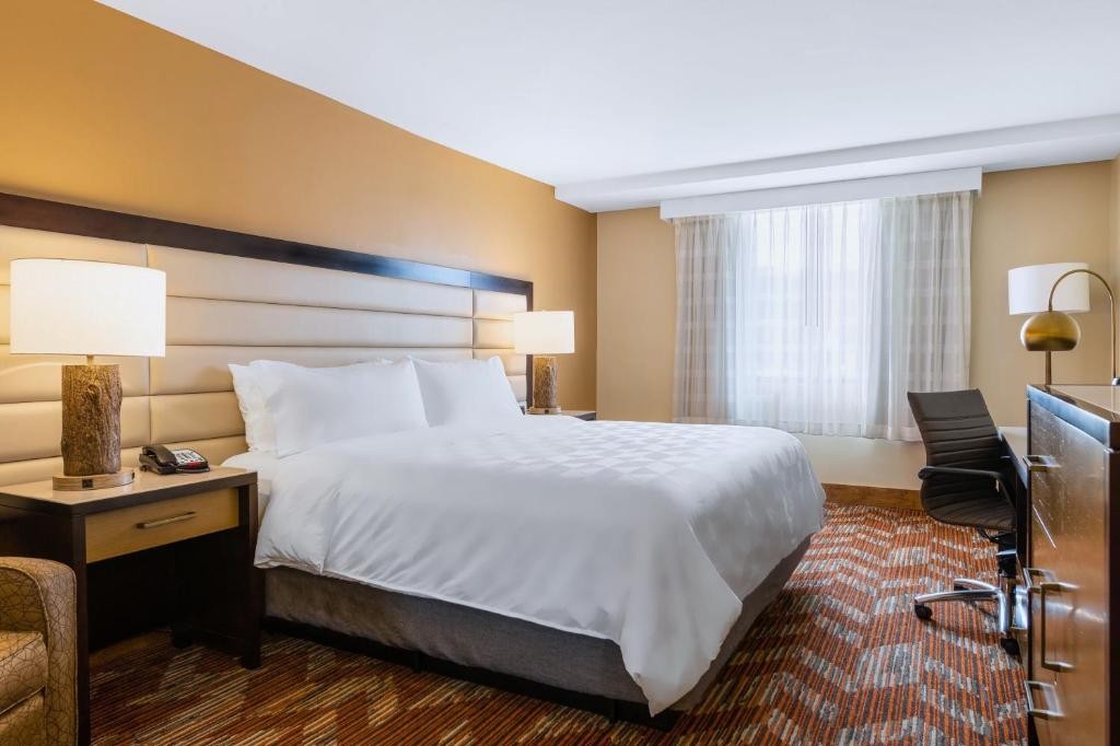 DoubleTree by Hilton Greensboro Airport 20/45