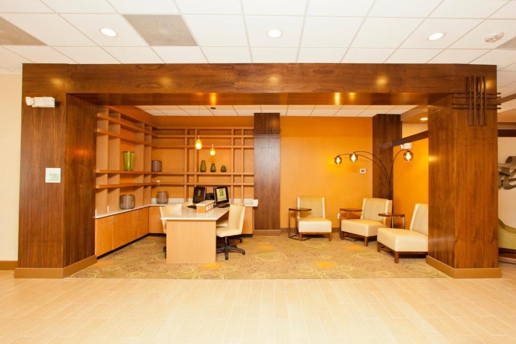 DoubleTree by Hilton Greensboro Airport 7/45