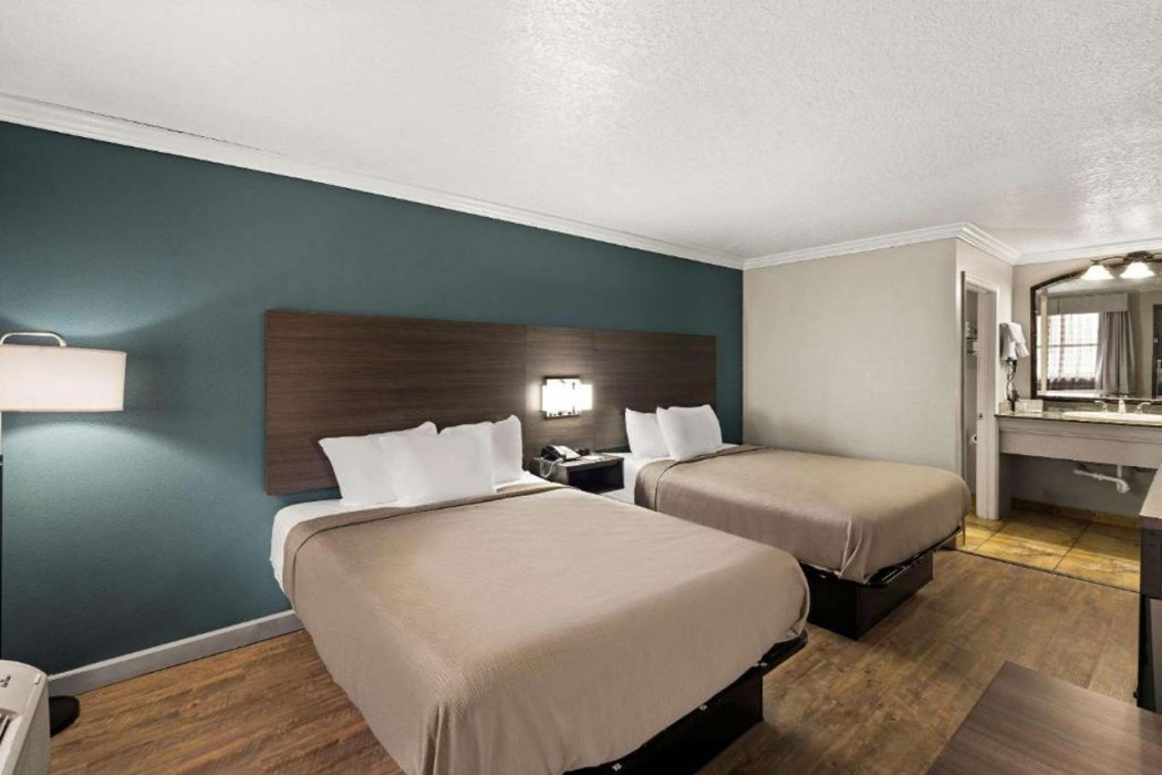 Quality Inn Ocean Springs - Biloxi East 22/34
