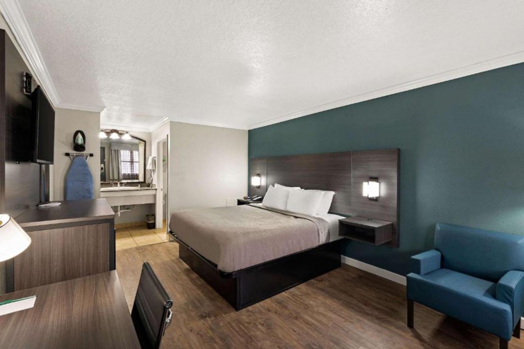 Quality Inn Ocean Springs - Biloxi East 18/34