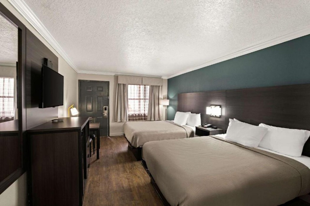 Quality Inn Ocean Springs - Biloxi East 19/34