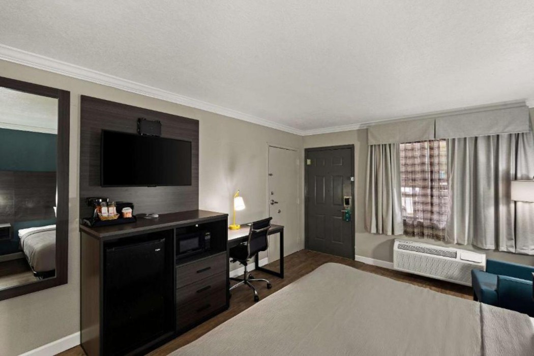 Quality Inn Ocean Springs - Biloxi East 16/34