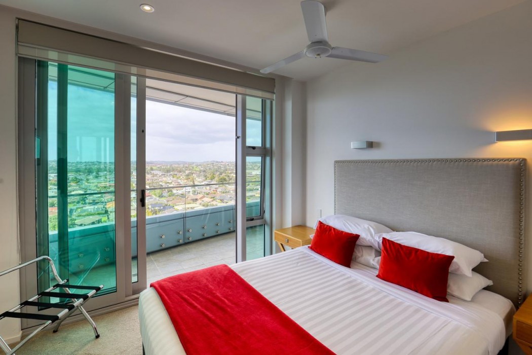 Room at Marsden Suites Nautilus Orewa, OREWA