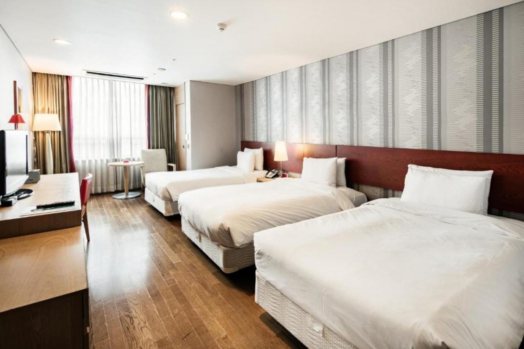 Ramada Hotel & Suites by Wyndham Seoul Namdaemun 13/61